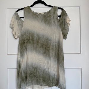 Green tye-dye cold shoulder top